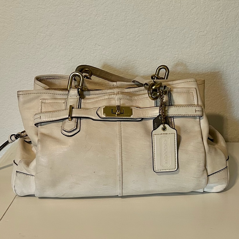 Coach Bag, White, Medium, Leather, Preowned